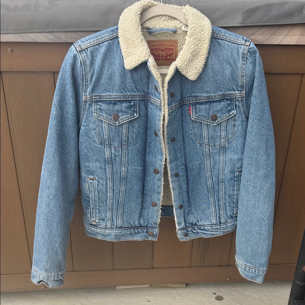 Levi's Blue Denim Jacket with White Sherpa VINTAGE